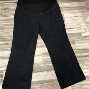 Maternity scrub pants